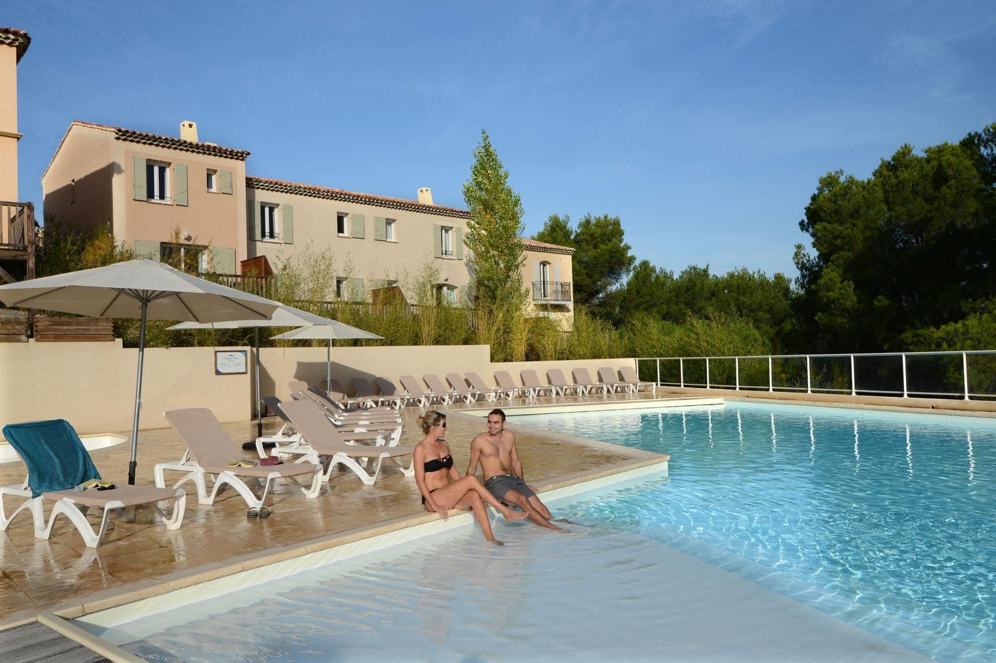 Residence Pierre & Vacances Les Coteaux De Pont-Royal Mallemort Exterior foto